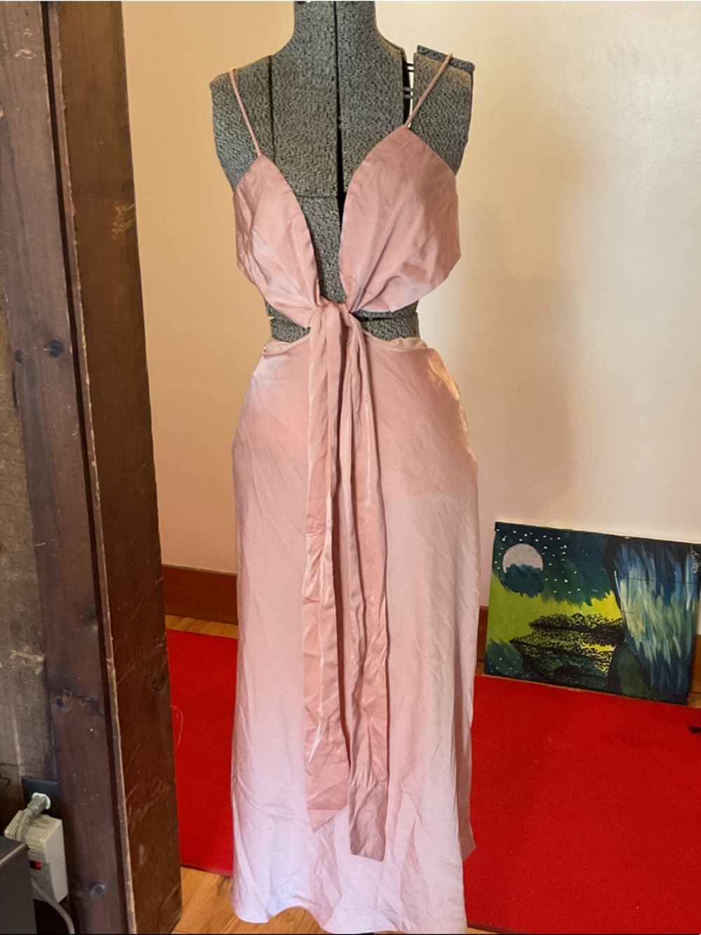 Sleeveless Pink Tie-Front Midi Dress